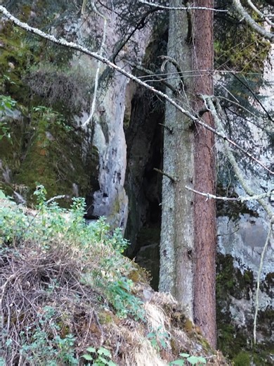 Explora la Cueva de Pedro el Negro