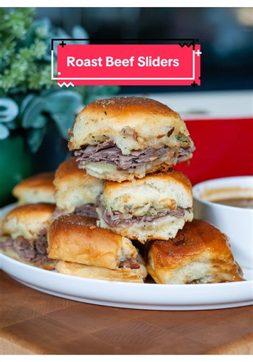 Easy Roast Beef Sliders with Gravy Dip