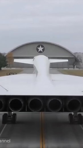 6.2K views · 186 reactions | The Fastest Bomber Aircraft In The World #shorts #FastestBomber #Mach3 #USAirForce #AviationHistory #foryou | BM-40Fighter | Facebook