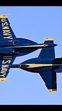 US Navy Blue Angels Chicago Air and Water Show