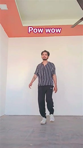 #ytshorts #house #basic #moves #viral #music #trend #song #dance #sorts