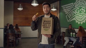 Wingstop TV Spot, 'Louie'