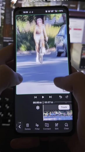 Testing my motion tracking video editor app for Android using video from: @getfitwnatasha