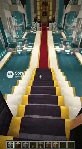 The Hidden King: Cottage Hiding a LUXURY PALACE in Minecraft (Secret Mechanism) #minecraft