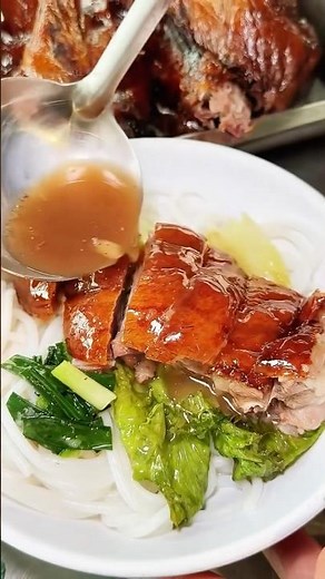 Ever tried roast goose? 🪿🔥🤷🏽‍♂️