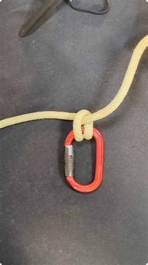 How To Tie A Clove Hitch! Quick & Easy Method For Forming A Clove Hitch! Security In Both Directions