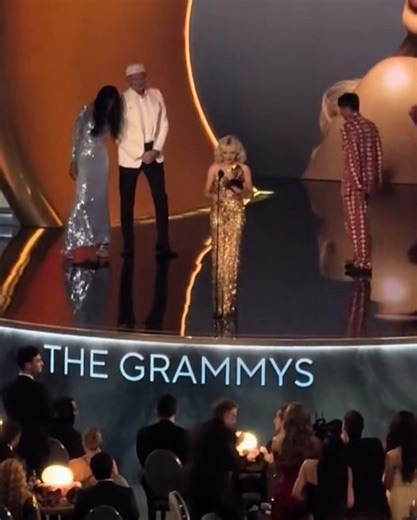 4.8K views | Q102 Philly on Reels | Facebook