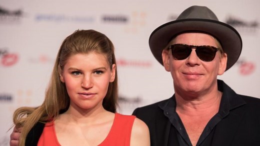 Lilith Becker: So sah ihre Jugend mit ihrem wilden Skandal-Papa aus