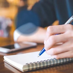 Did you know that only 10 percent of people are left handed? Find out what makes lefties unique and reply with any lefties you know! #InternationalLeftHandersDay | Detroit Medical Center