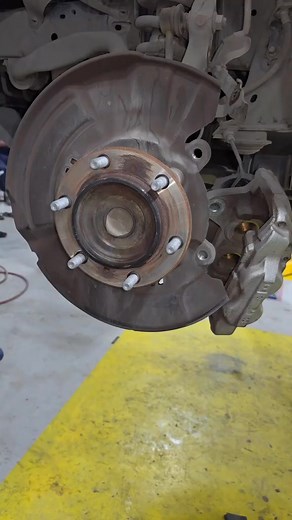 Prado install new brake pads automotive mechanic usa | Auto Tech