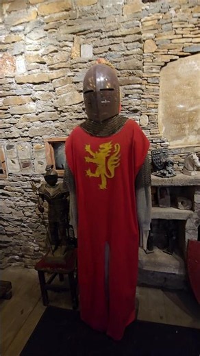 Medieval knight's armors inside Loveland Castle in Ohio USA 🇺🇸🏰⚔️