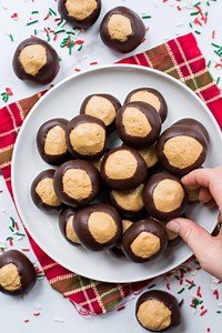 Homemade Peanut Butter Balls (Buckeyes)