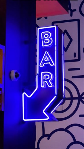 Find the best crawl for YOU! Ya can’t go wrong! 🎉 Daily Bar Crawls in Las Vegas 📍 Downtown, Linq Promenade, & South Strip 📲 Download the FREE App 👉 Royal Crawl 🤫 Use Code: SOCIAL50 for 50% OFF! #lasvegas #vegastrip #vegasweekend #visitvegas | Royal Crawl