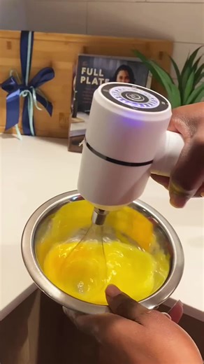 Cordless Electric Hand Whisk Review and Benefits