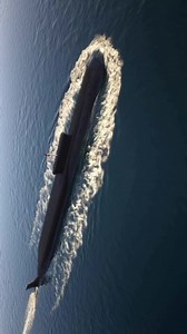 275K views · 2K reactions | Nuclear submarine engineering marvel #nuclearsubmarine #nuclearpower #Nuclear #nuclearenergy #nuclearweapons #fact #Facts #science #engineering | Facts Too | Facebook