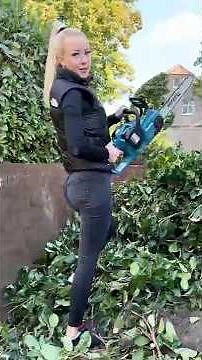 Our hedge has to go 🌳🌲🪚 #womenincrafts #garden