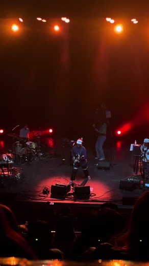 still can’t believe i got to see him #macdemarco #indie #fyp #concert #livemusic