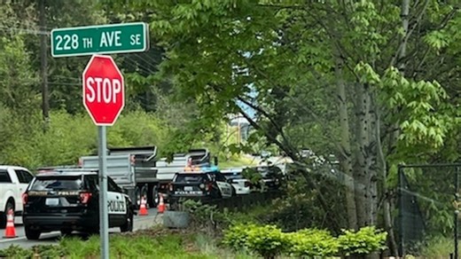 'Death investigation' underway after body found on side of Maple Valley road