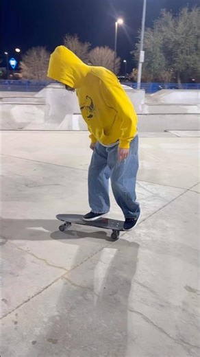 Mini 360 flip on the zflex shorebreak cruiser ‪@zflexskateboards‬ 🔥🔥 #skateboarding #zflex