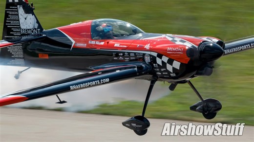 Watch aerobatics so precise they feel impossible