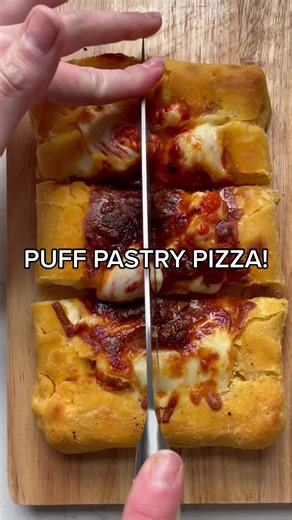 Puff Pastry Pizza Recipe: Easy & Delicious!