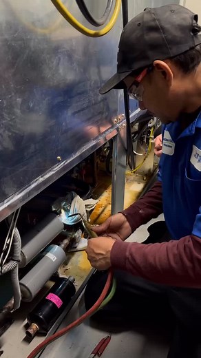 Every system’s reliability starts with steps like this. Brazing is a crucial stage that relies on craftsmanship, focus, and the experience our techs bring to every job. It ensures each HVAC system is durable, leak-free, and built to last. 🔥 #commercialexpresshvac #hvac #brazing #skilledtrade #dmv | Commercial Express HVAC
