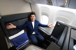 Review: ANA New Business Class "The Room" - SamChui.com