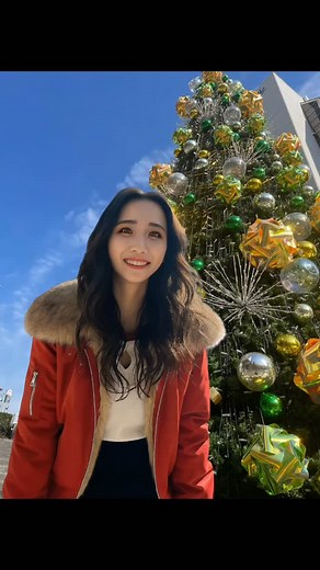 Hello! 😊 It's Tuesday after the long weekend. The town is already in Christmas mode! 🎄 There's only one month left until Christmas! 🎁 Time flies, doesn't it? The year is almost over. It's also flu season, so please take good care of yourselves. Let's all do our best this week! #fashion #sweetgirl #style #outfits #coordinate #xmas #christmasmode | 桜井桃子