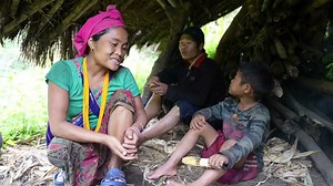 6.5K views · 106 reactions | Burning maize in fire by using primitive technology.𥉉 | Village Cooking | Facebook