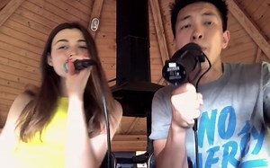 我想知道Dharni是怎么认识这么多美女歌手的？