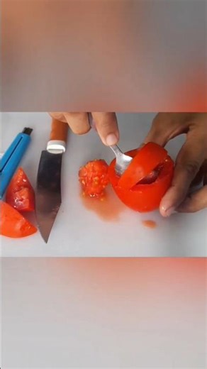 Simple Tomato Carving Trick ✨ #shorts #tomato #simpletrick