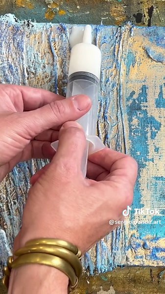 Unveil Spectacular Textures in Your Art 🎨✨ Transform your creative process with stunning techniques! Discover how to add depth and dimension to your artworks using resin, epoxy, and more. 📺 Watch the full tutorial on my YouTube Channel: Sergio Aranda ART 🔗 Check out the list of materials I used on my website in my Art Essential Supplies section. #resin #resinart #mixedmedia #gold #texturedpainting #youtube #arttutorial #epoxy #epoxyresin #epoxyart #powertexart #powertex #sergioarandaart #artc