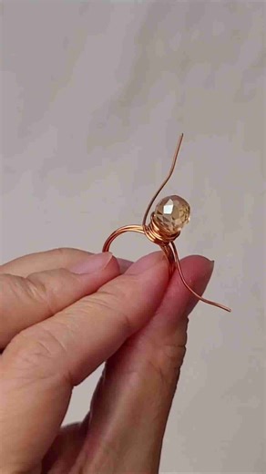 Less than 5 minutes | anyone can make #beautiful #ring #diy @LanAnhHandmade