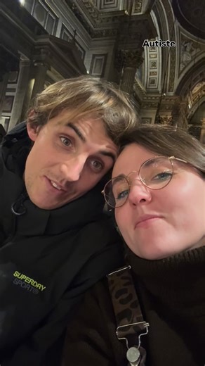 Enzo et Charlotte on Instagram: "Juste envie de partager de la tendresse avec vous ce soir. Une décennie de travail et de crises pour avoir le premier câlin spontané d'Enzo. Ils ont toujours cette saveur de victoire 14 ans après. Son séjour à la maison touche à sa fin. On en aura vécu des aventures! J'ai quelques jours de montages à venir pour tout vous partager 🥰✨ Douce nuit les p'tits choux"