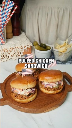 Easy Pulled Chicken Sandwich Recipe