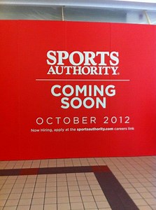 Sports Authority Celebrates Grand Opening