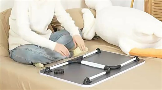 在773型号的舒适小天地里，我每天都能享受慵懒与专注的完美平衡。无论是晨起阅读还是深夜工作，它带来的静谧与支撑感让疲惫一扫而空，真正提升生活品质。