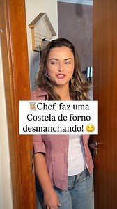 Costela de forno!😋🔥 Para quem sempre me pede uma carne pra fazer no forno que fique suculenta e bem macia! A minha preferida, a rainha 👸🏼 costela! 😉 Usei a costela ripa BOVINA, e a minha tinha cerca de 1,8kg. A conta que eu faço pra ficar bem macia é de uma hora de forno por kg de carne, arredondo sempre pra cima e aqui da muito certo! 😉 Para esse tempero eu usei: 📍1 dose de cachaça - é opcional e NÃO fica alcoólico, todo mundo pode comer tranquilamente. 📍Temperos secos à gosto - usei ch