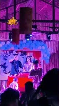 Fl Dj House , headphone bật âm lượng. Micro, flash là những điều thân thuộc #djhouseteams #dmcqsmile