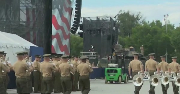 Trump reportedly planning DC military parade for his birthday