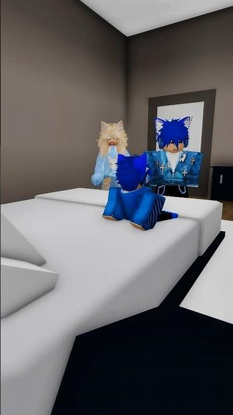 😅that one phone call 🤣 . roblox funny meme#roblox #shorts #brookhaven