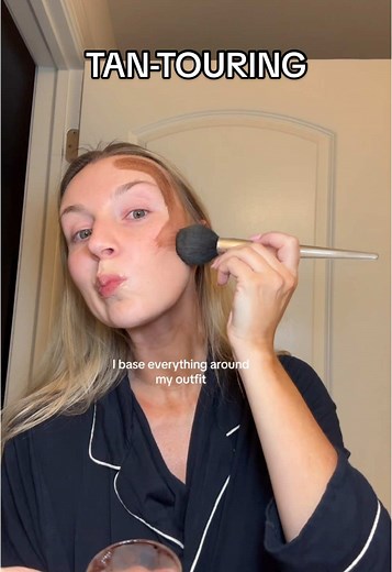 Follow this step by step guide for tan-touring 🙌🏼✨. #lovingtan #selftan #tantour #tantouring #faketan #facetan #tanface #howtotanface
