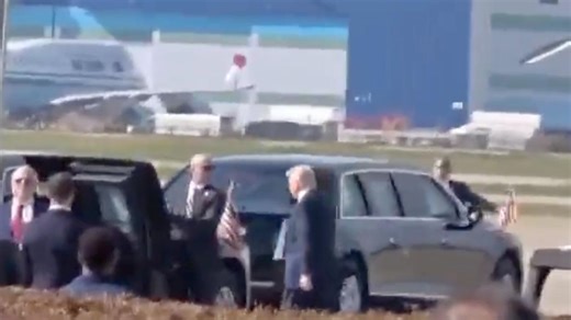 U.S. President Donald Trump arrives in Busan, ROK