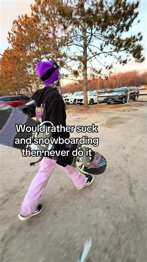 Only done it 3 times so def lots to learn 😭#snowboardtok #fyp #blowthisup #snowboarding