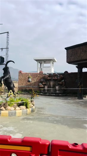 Today we visit to swat zoo which is located in kanju township the place where your child enjoy the best moments , with your families & see different type of animas visit must dears & like & repost it 🫀🫶🏻💕 📍 kajnu township swat 💕 #fypppppppppppppp #foodvlogging #vlogs #vlogging #vlogger_vlog