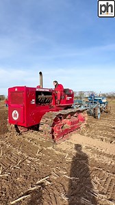 1.7M views · 8.8K reactions | Rolls Royce diesel engines International tractor ploughing in a field on a vintage tractor working day | Pro Horizon Farming Content | Facebook