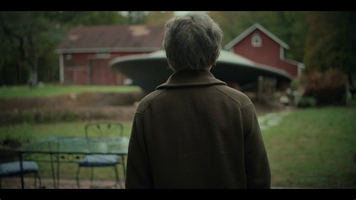 宇宙人映画「カミング・ホーム」冒頭30秒で笑いが止まらなくなったのだが、卑怯だろこれ 笑笑松本人志の新ネタかと思った