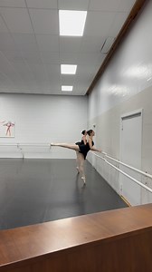 Our beautiful RAD ballet exam students shone during their mock exams over the school holidays ✨ A big thank you to our incredible Head of Ballet Miss Bek for your unwavering guidance and dedication to our students 💛 And thank you to @silhouette.dance.studio for generously sharing your space, helping our dancers feel confident and comfortable ahead of their upcoming exams next week @royalacademyofdanceaustralia | Centre Stage Dance & Entertainment- Perth