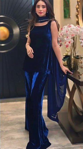 Latest 90s bollywood outfit ideas for womens 2026