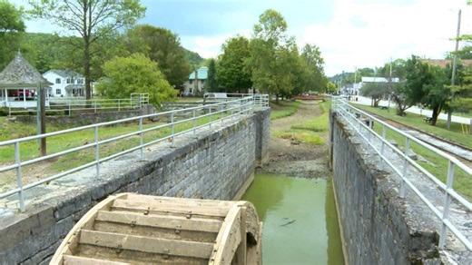 Canal dry in Metamora just before busiest weekend of the year